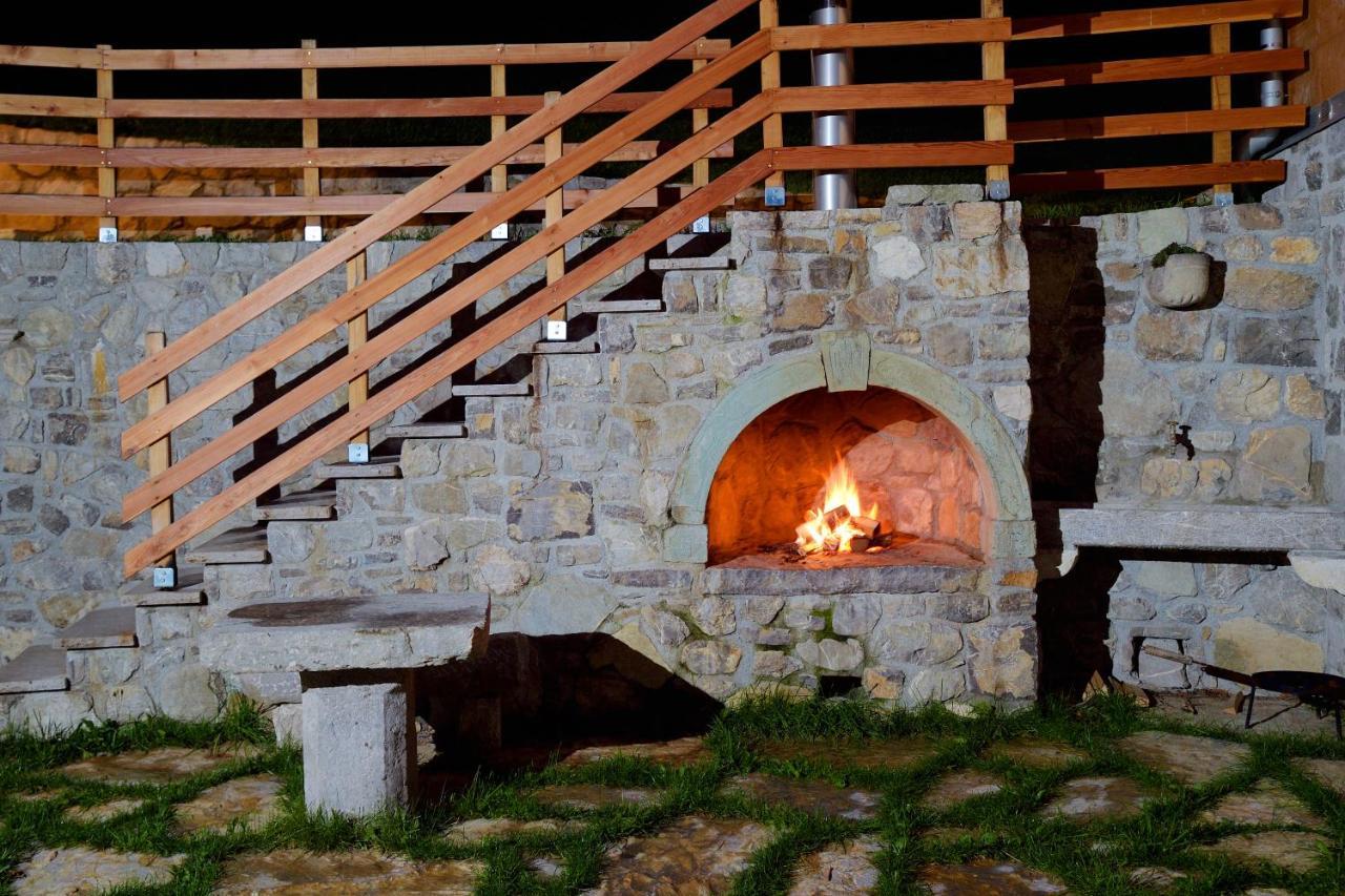 Granaries Pear & Walnut Villa Tolmin Dış mekan fotoğraf